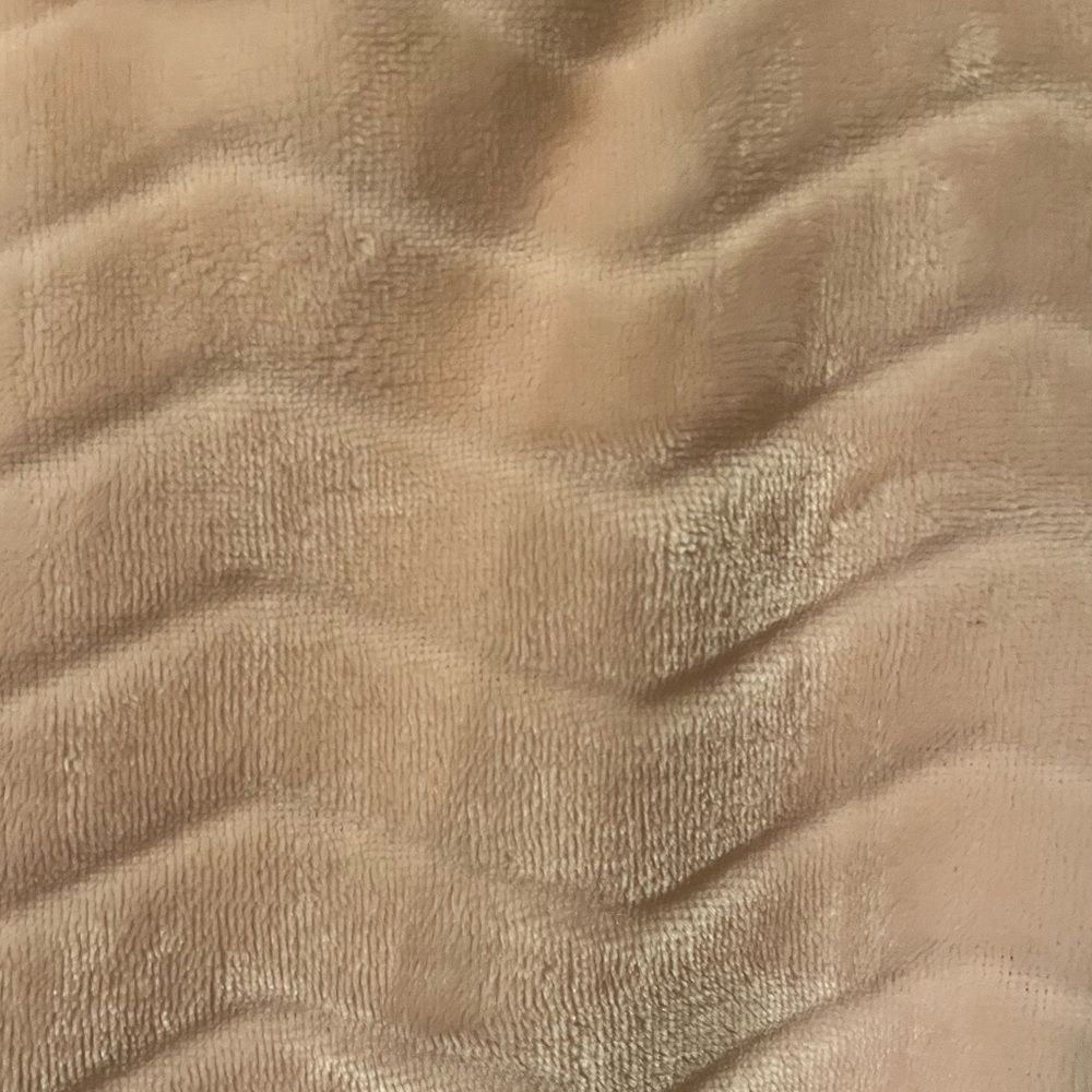 Pink Bath Robe - Picture 4 of 5